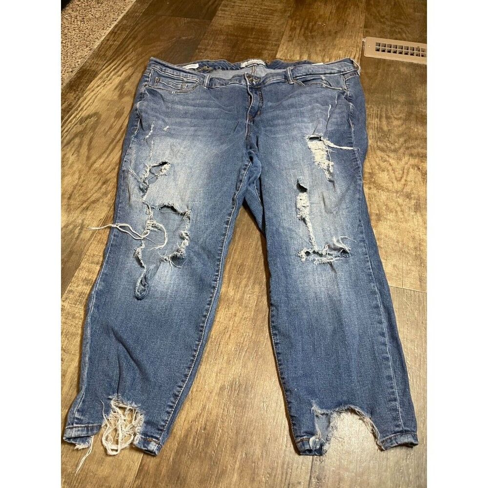 Torrid Jeans Pants Womens Size 24 R Blue Denim Destroyed